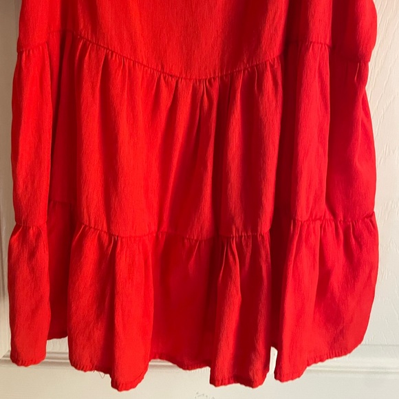 NWOT Beautiful Soul Women's Size B (18-20) Red Top - Picture 10 of 16